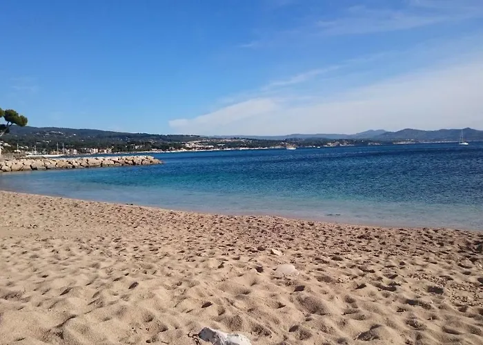 아파트 Le Poilu 40 M2 *